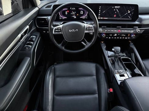 Used 2025 Kia Telluride S AWD/4WD image 28