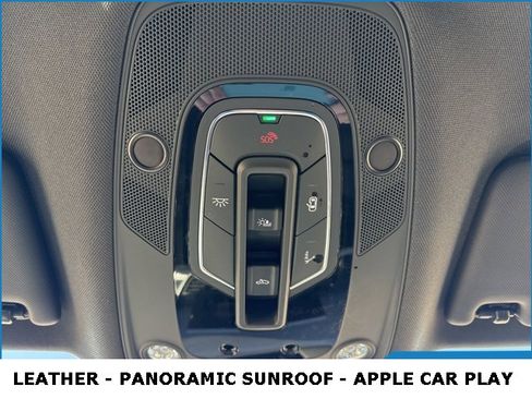 Used 2025 Audi Q5 2.0T Premium image 17