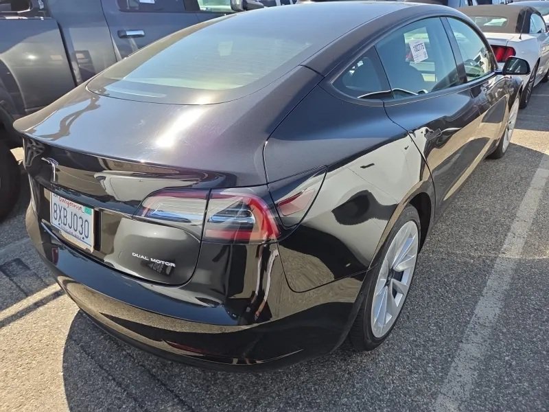 Used 2021 Tesla Model 3 Long Range AWD/4WD image 3