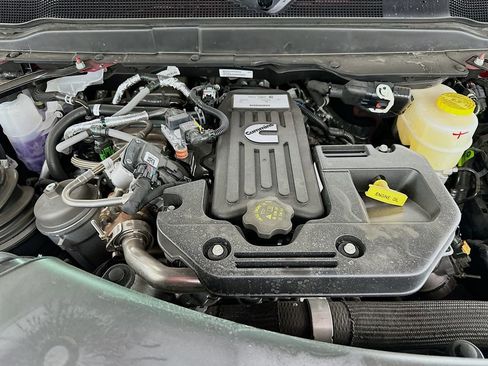 New 2026 RAM 3500 Longhorn AWD/4WD image 18