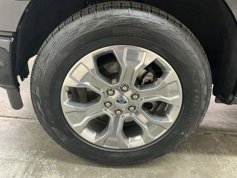 Used 2022 Ford F150 Platinum w/ Equipment Group 701A High image 11