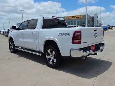 Used 2019 RAM 1500 Laramie AWD/4WD image 6