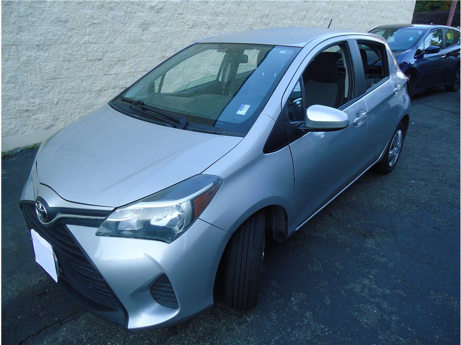 Used 2015 Toyota Yaris L FWD image 1