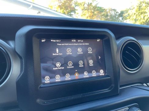 Used 2021 Jeep Wrangler Unlimited Sport image 14