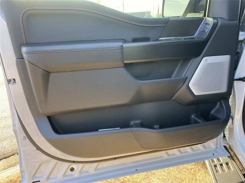 Used 2025 Ford F150 Raptor image 52