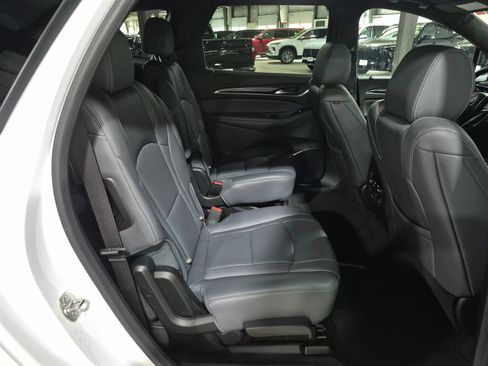 Certified 2024 Buick Enclave Premium AWD/4WD image 28