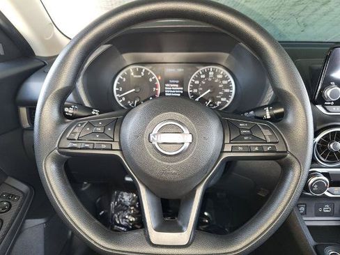 Certified 2025 Nissan Sentra S FWD image 23