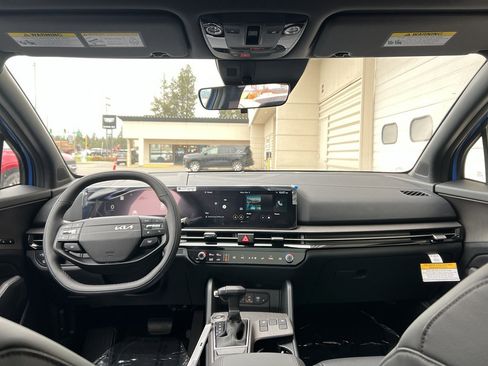 New 2026 Kia Sportage X-Line w/ X-Line Technology Package image 16