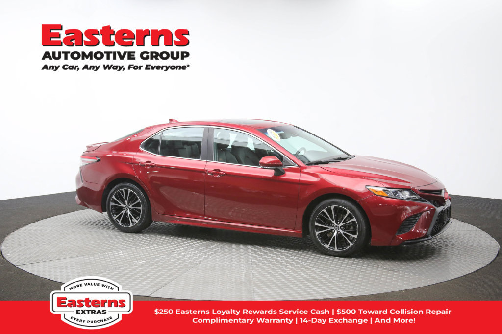 Used 2018 Toyota Camry SE w/ Audio Package FWD image 49