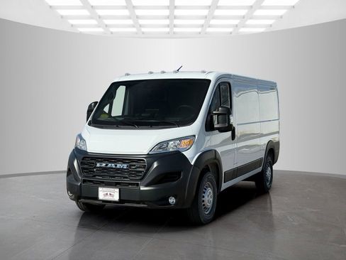 New 2025 RAM ProMaster 1500 w/ Premium Convenience Group FWD image 3
