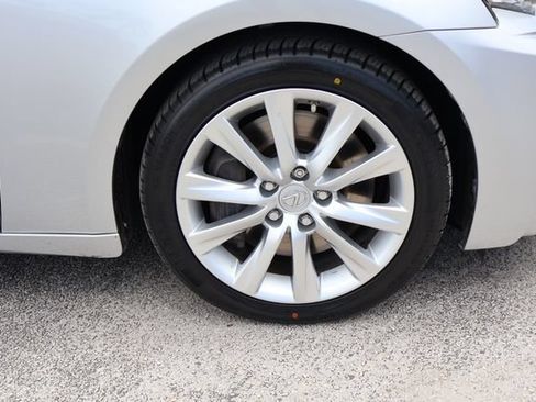 Used 2016 Lexus IS 200t RWD image 11