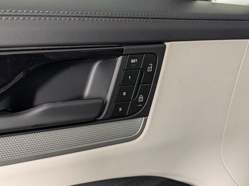 New 2026 Porsche Cayenne S AWD/4WD image 26