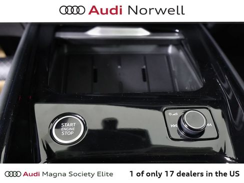 New 2026 Audi Q3 quattro 2.0T AWD/4WD image 3