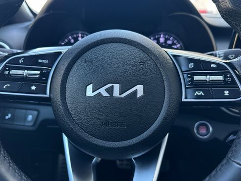 Used 2023 Kia Forte GT-Line w/ GT-Line Premium Package FWD image 23