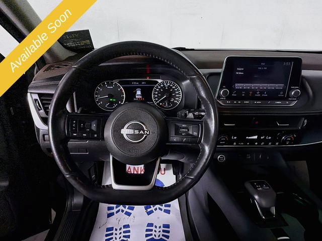 Used 2022 Nissan Rogue S AWD/4WD image 11