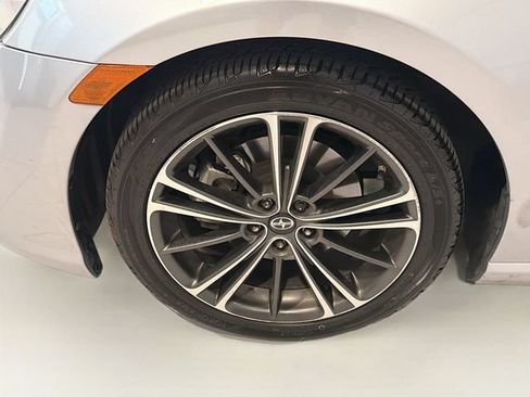 Used 2015 Scion FR-S RWD image 21