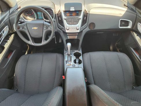 Used 2013 Chevrolet Equinox LS FWD image 23