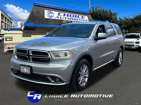 Used 2018 Dodge Durango SXT w/ 3rd Row Seating Group RWD image 1