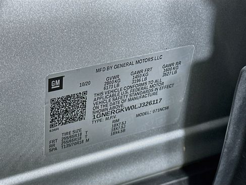 Used 2020 Chevrolet Traverse LT FWD image 12