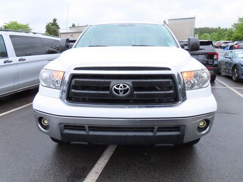 Used 2013 Toyota Tundra 4x4 Double Cab Long Bed w/ Convenience Pkg image 2
