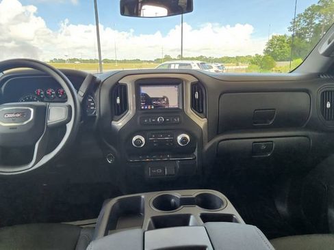 Used 2026 GMC Sierra 1500 Pro w/ Pro Value Package AWD/4WD image 18