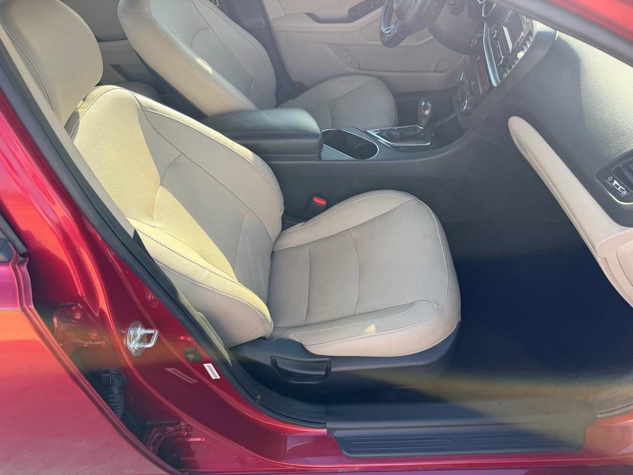 Used 2014 Kia Optima EX FWD image 12