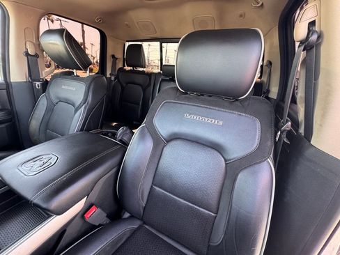 Used 2019 RAM 1500 Laramie image 19