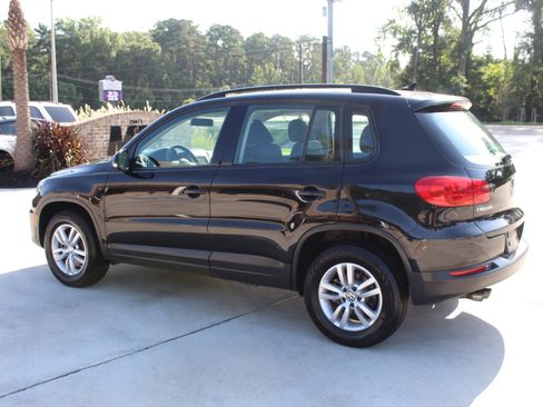 Used 2015 Volkswagen Tiguan S image 26