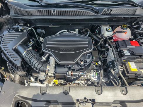 Certified 2024 Chevrolet Blazer LT FWD image 28