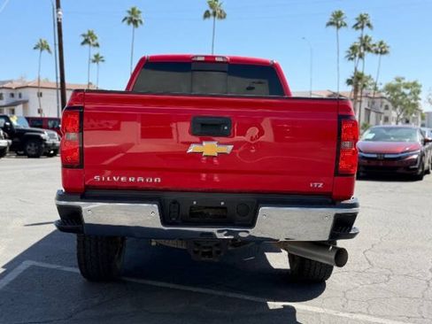 Used 2016 Chevrolet Silverado 2500 LTZ w/ Duramax Plus Package AWD/4WD image 4