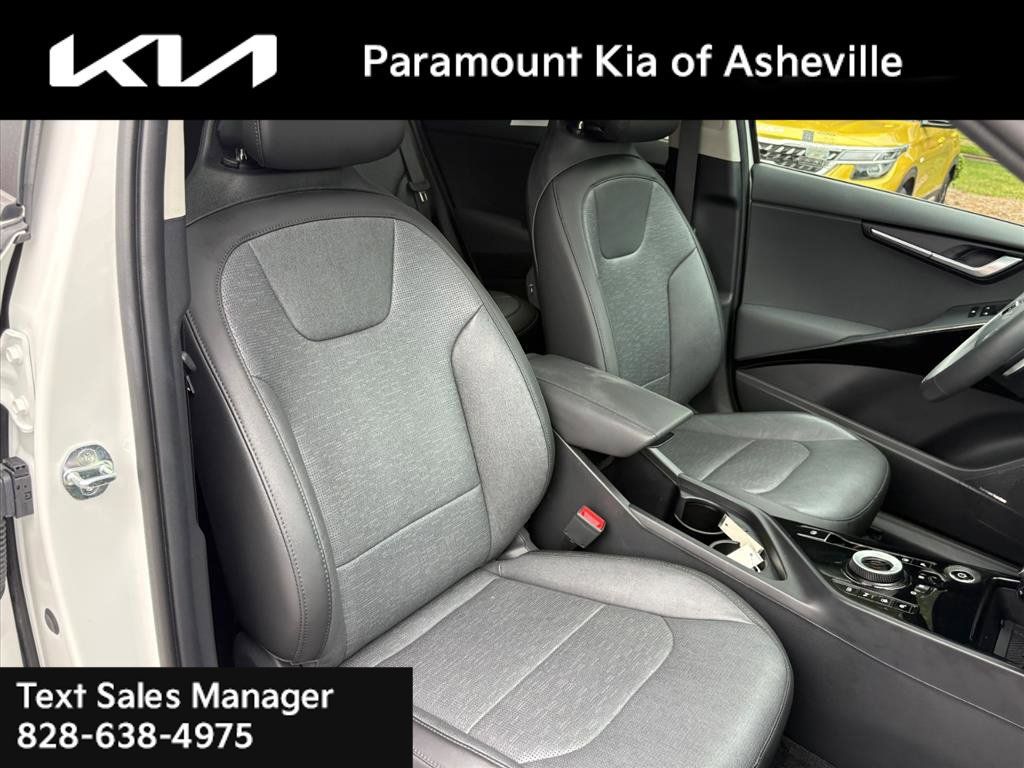 Certified 2023 Kia Niro Wave FWD image 21
