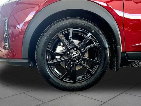 Certified 2023 Nissan Kicks SR w/ SR Premium Package FWD image 11