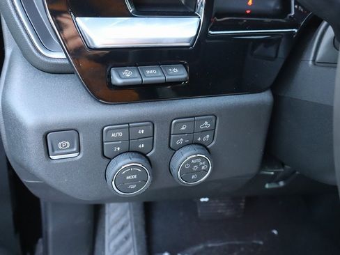 New 2026 Chevrolet Silverado 2500 High Country w/ Technology Package image 10