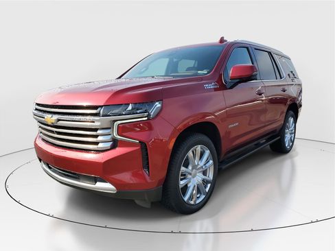 Used 2021 Chevrolet Tahoe High Country w/ Premium Package image 2