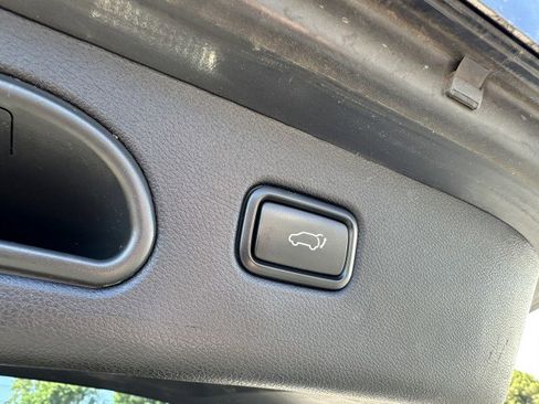 Used 2018 Kia Sportage SX FWD image 16