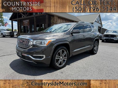 Used 2019 GMC Acadia Denali w/ Technology Package FWD image 1