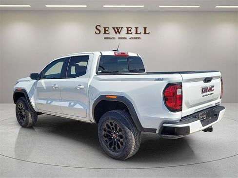 New 2026 GMC Canyon Elevation w/ Convenience Package image 3