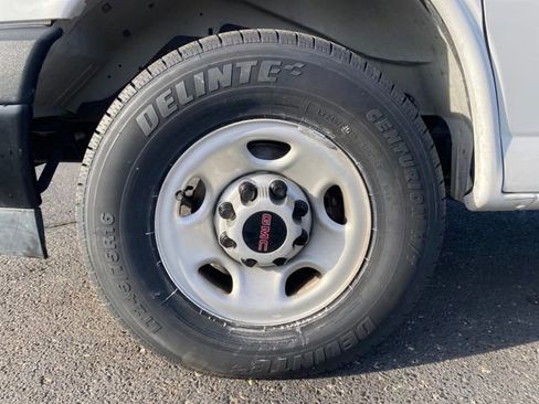 Certified 2024 GMC Savana 2500 Extended image 18