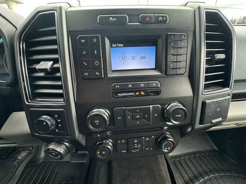 Used 2018 Ford F150 XLT w/ Equipment Group 301A Mid AWD/4WD image 15