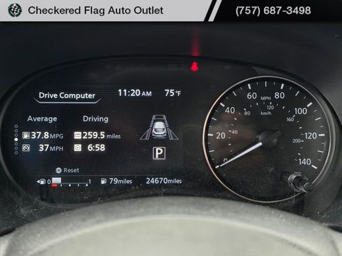 Used 2023 Nissan Kicks SR FWD image 10