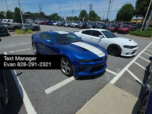 Used 2017 Chevrolet Camaro SS RWD image 2