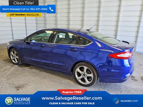 Used 2014 Ford Fusion SE w/ Equipment Group 201A FWD image 3