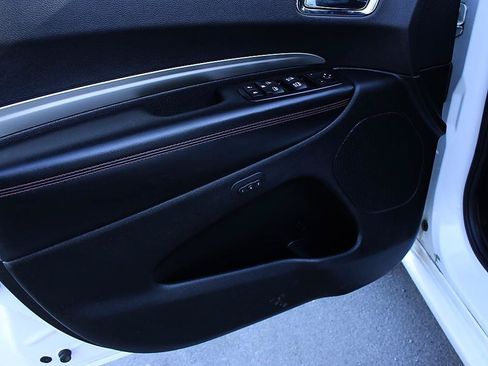 Used 2015 Dodge Durango R/T AWD/4WD image 10