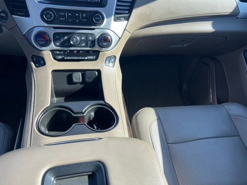 Used 2019 GMC Yukon SLT w/ Open Road Package image 39