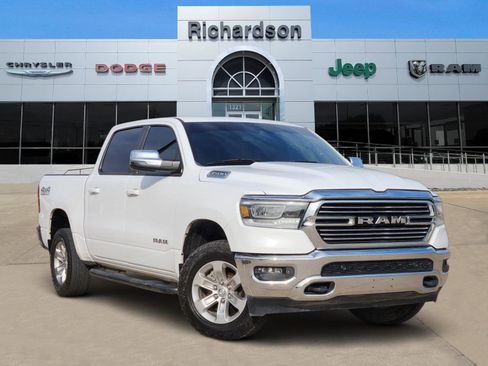 Used 2023 RAM 1500 Laramie AWD/4WD image 1