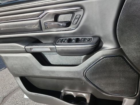 Used 2022 RAM 1500 Limited w/ Off-Road Group image 9