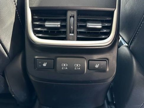 Used 2020 Subaru Outback Limited AWD/4WD image 19