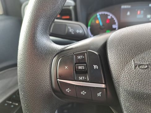 Certified 2024 Ford Maverick XLT image 17