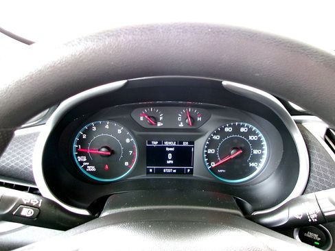 Used 2024 Chevrolet Malibu LT FWD image 8