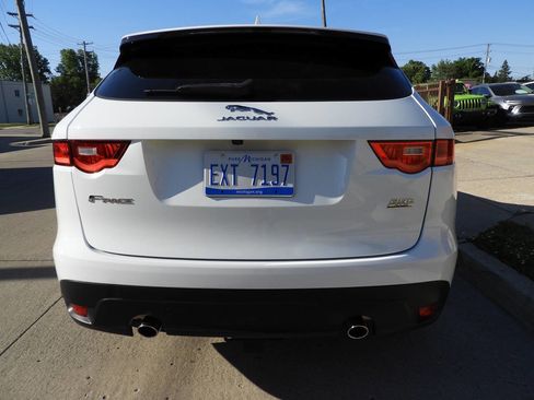 Used 2018 Jaguar F-PACE Prestige AWD/4WD image 9